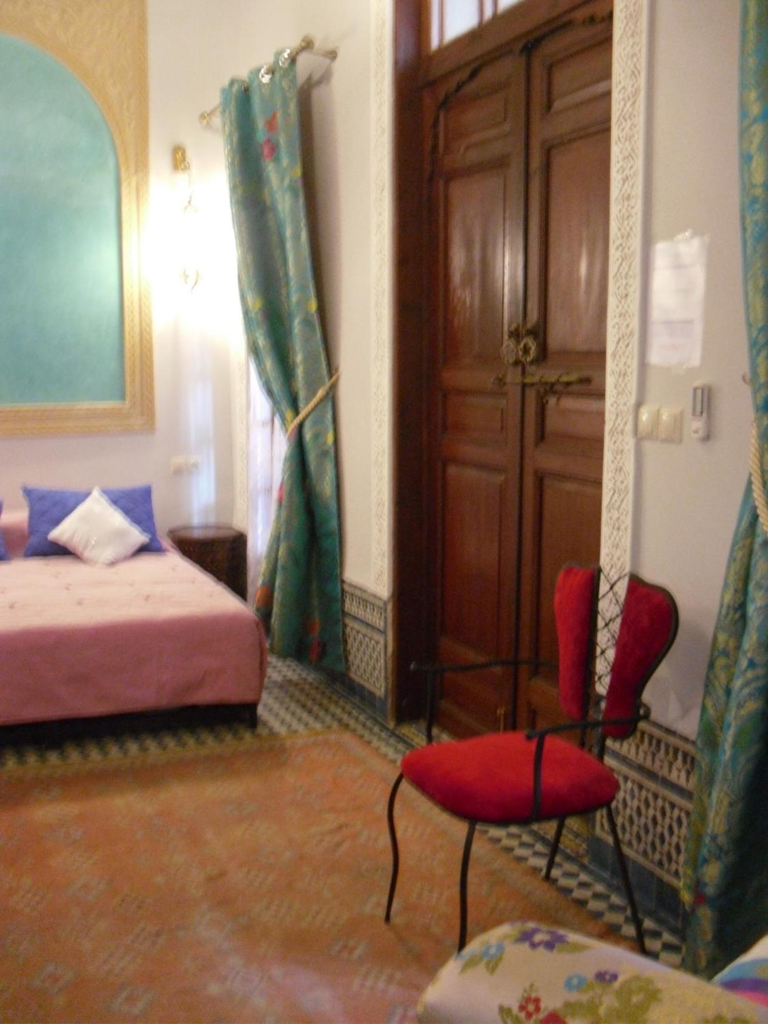 Riad Letchina เฟส ห้อง รูปภาพ