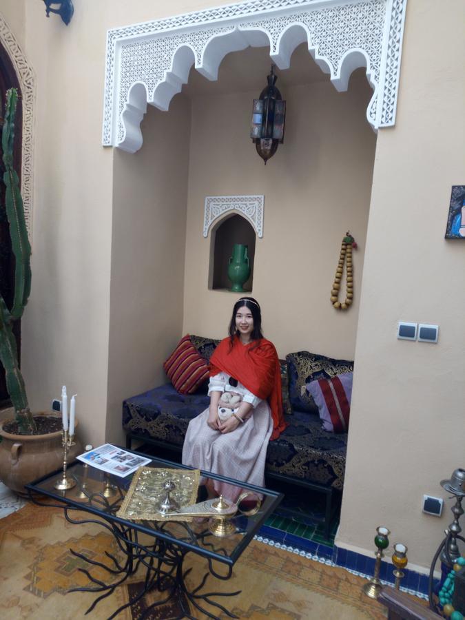 Riad Letchina เฟส ภายนอก รูปภาพ
