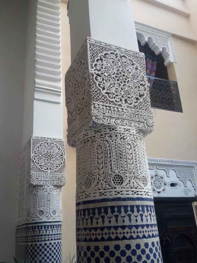 Riad Letchina เฟส ภายนอก รูปภาพ
